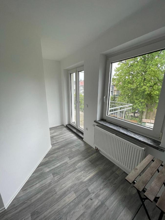 Estrella24 Living Rooms Chicago Remscheid Exterior foto