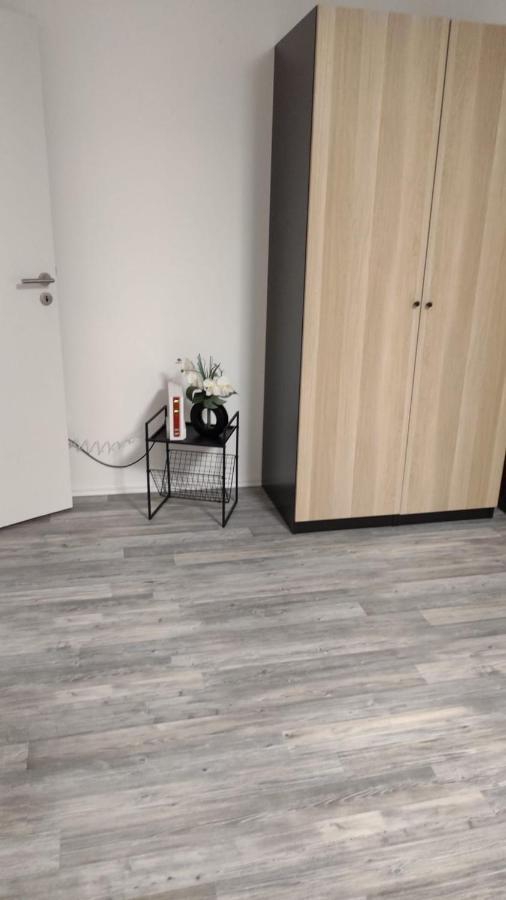 Estrella24 Living Rooms Chicago Remscheid Exterior foto